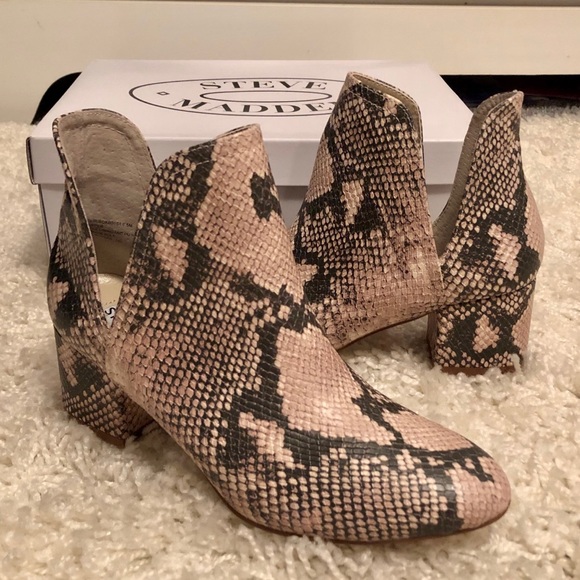 Steve Madden Rockir Snake Booties - Picture 2 of 7